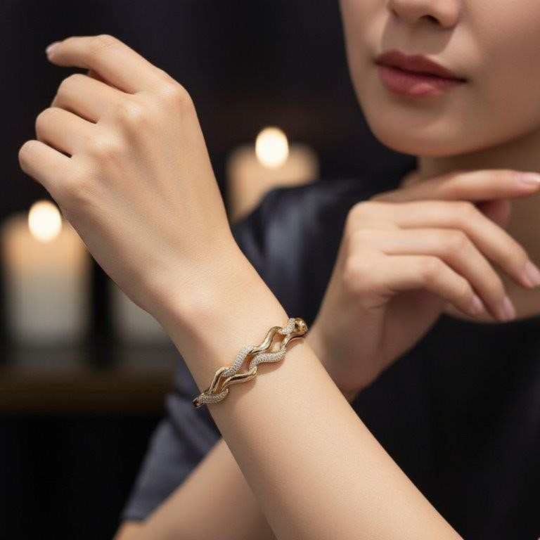 18K/ITALY Yellow Gold Filled bangle -(stamped 18K/Italy)