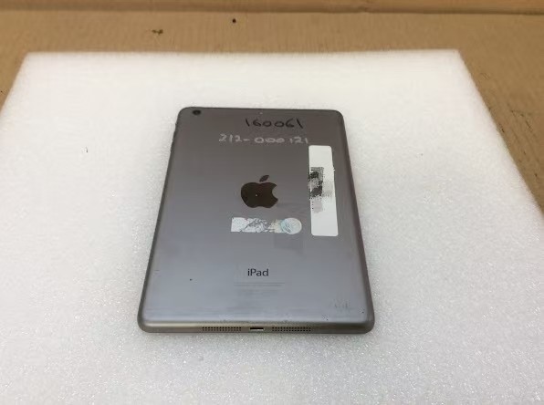 APPLE IPAD MINI 2 (A1489) Tablet 16GB