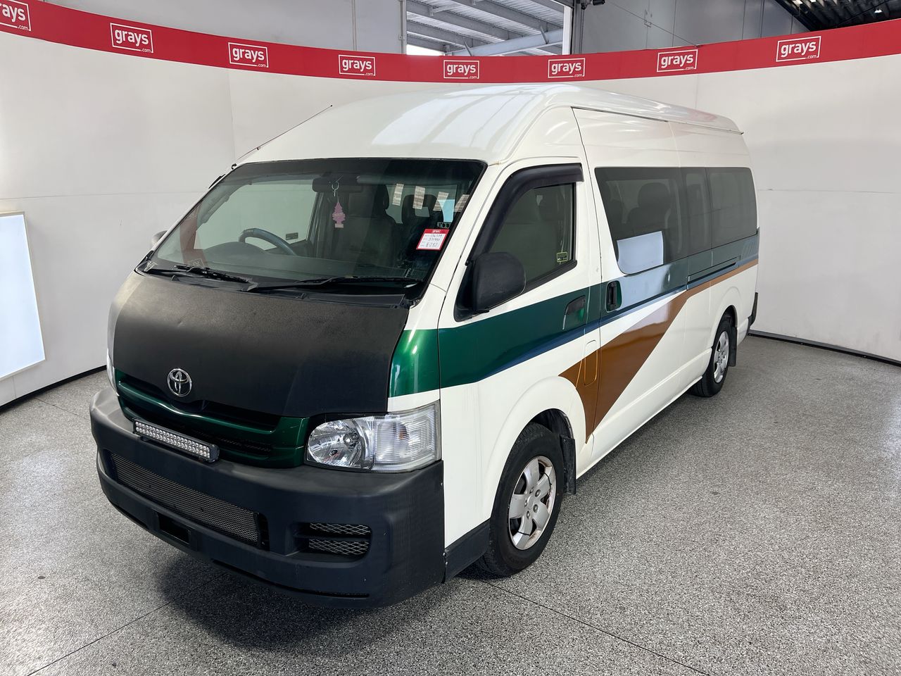 2009 Toyota HiAce TRH223R Automatic 12 Seats Bus