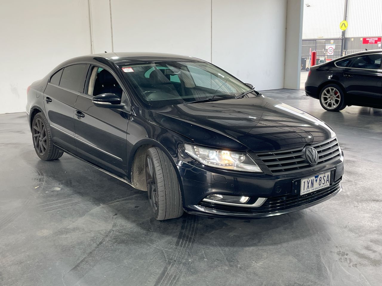 Vehicle photo