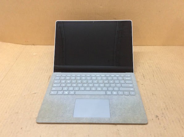 Microsoft Surface 1769 Laptop i5-7200U 4GBRAM/128GB