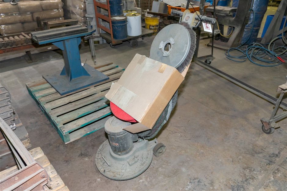 Floor Polishing Machine