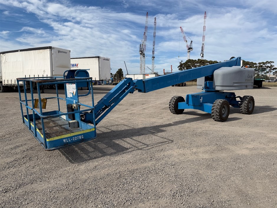 2003 Genie S-45 Boom Lift