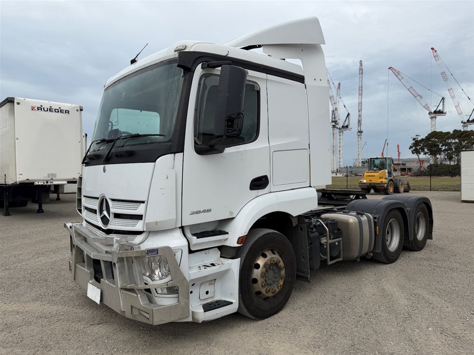 2021 Mercedes Benz  96X 6 x 4 Prime Mover Truck
