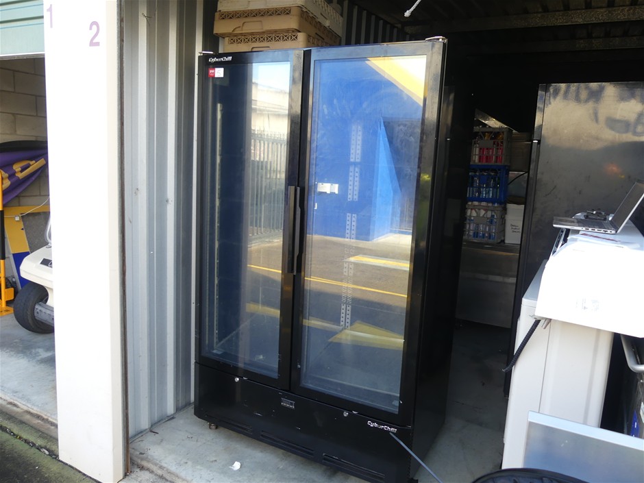 <B>Cyberchill CCB1000 2 Door Refrigerator (Commercial)</B>