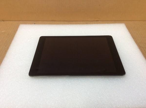 APPLE IPAD AIR 1 A1474 Tablet 32GB