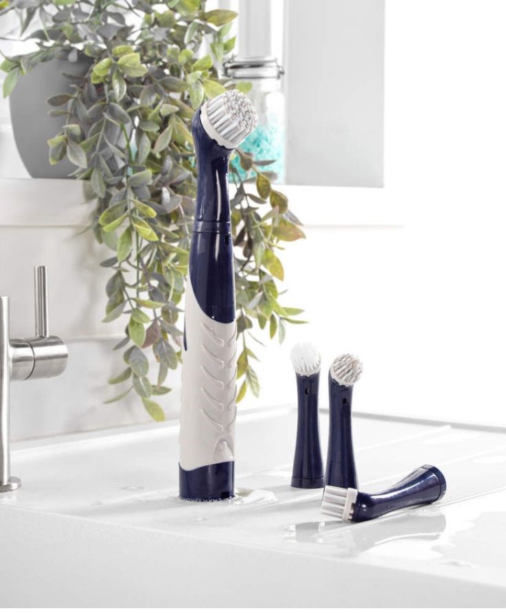 Deep Clean Turbo Scrubber Brush