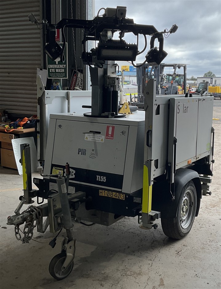 2019 SMC TL55 Lighting Tower - 240w - LED Solar - Chinchilla