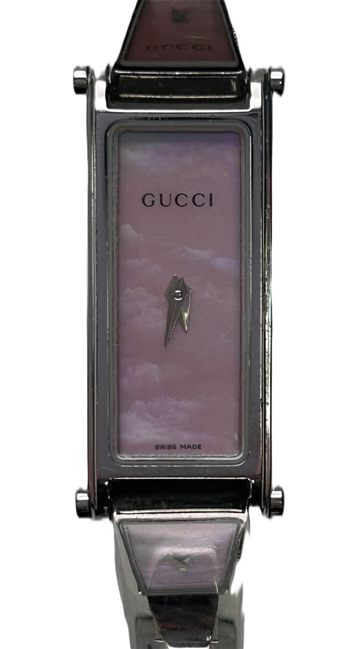 Gucci 1500L Bangle Watch