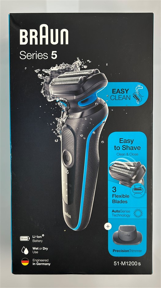 Braun Series 5 Easy Clean Electric Shaver.