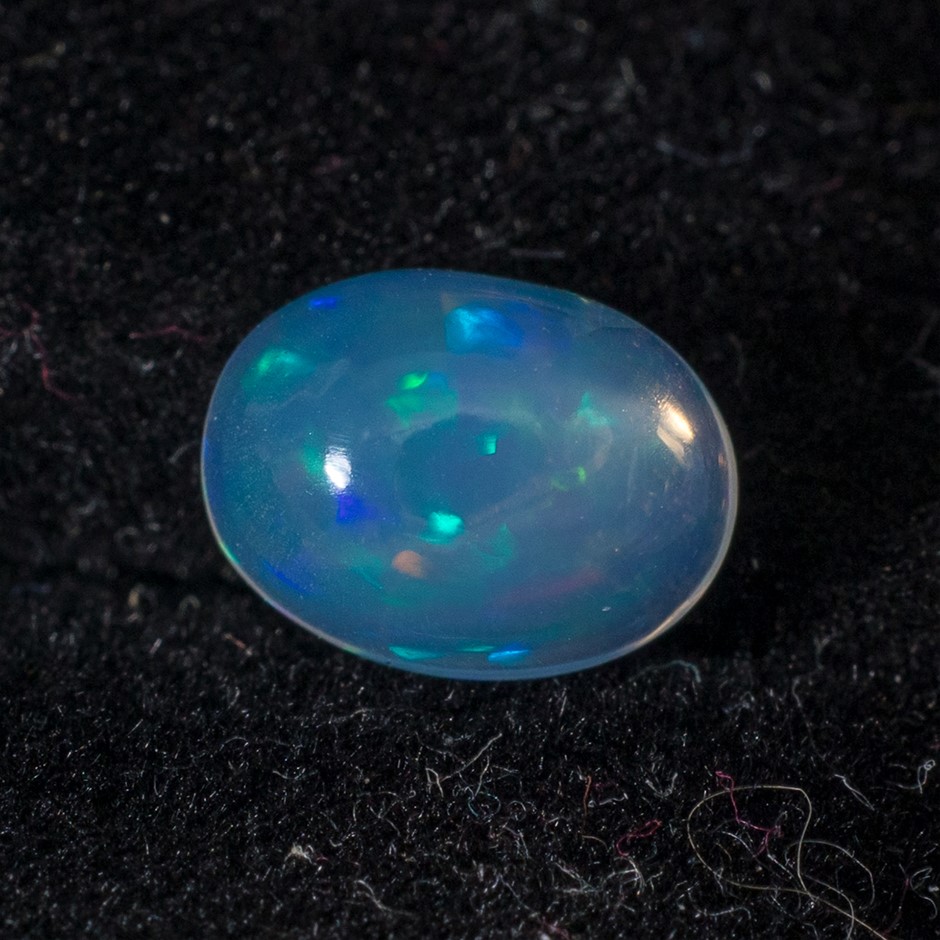 0.92ct Natural Opal