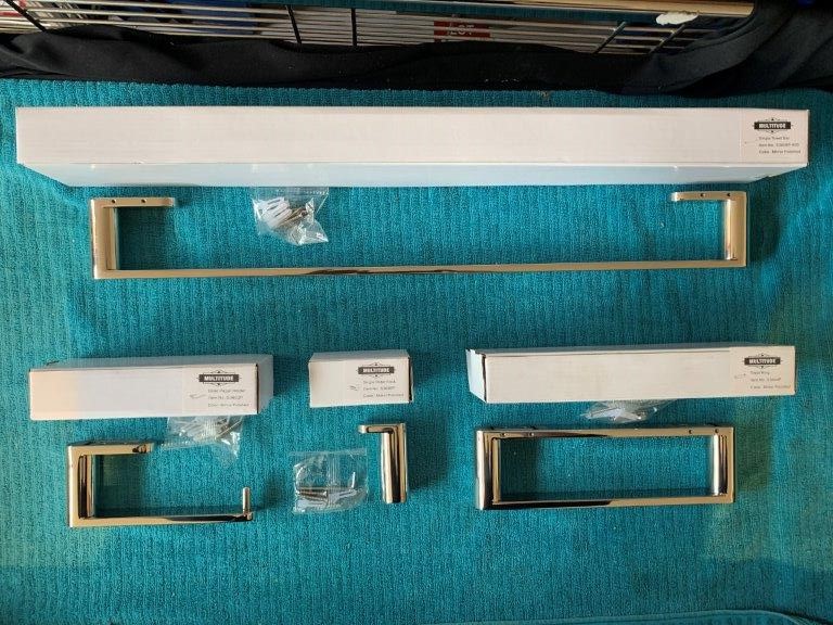 New in Boxes Multitude Mirror Polish Bathroom Accessories