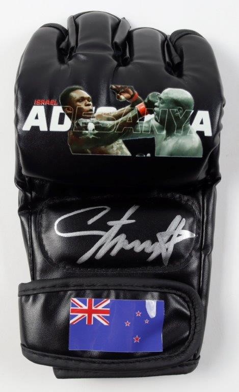 UFC GREAT ISRAEL 'LAST STYLEBENDER' ADASAYNA SIGNED GLOVE