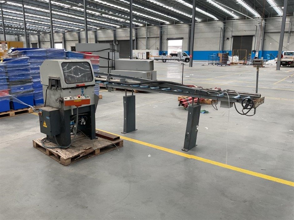 ElumatecT5 161130 Industrial Mitre Saw