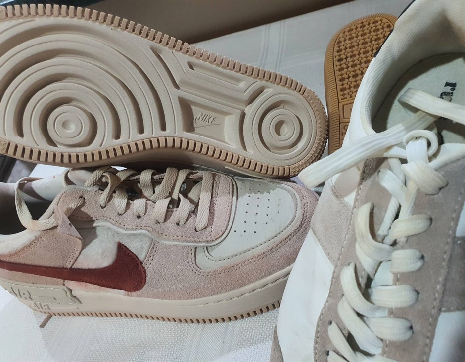 Nike Airforce 1 US 9And Rubi Shoes 40 as New Others