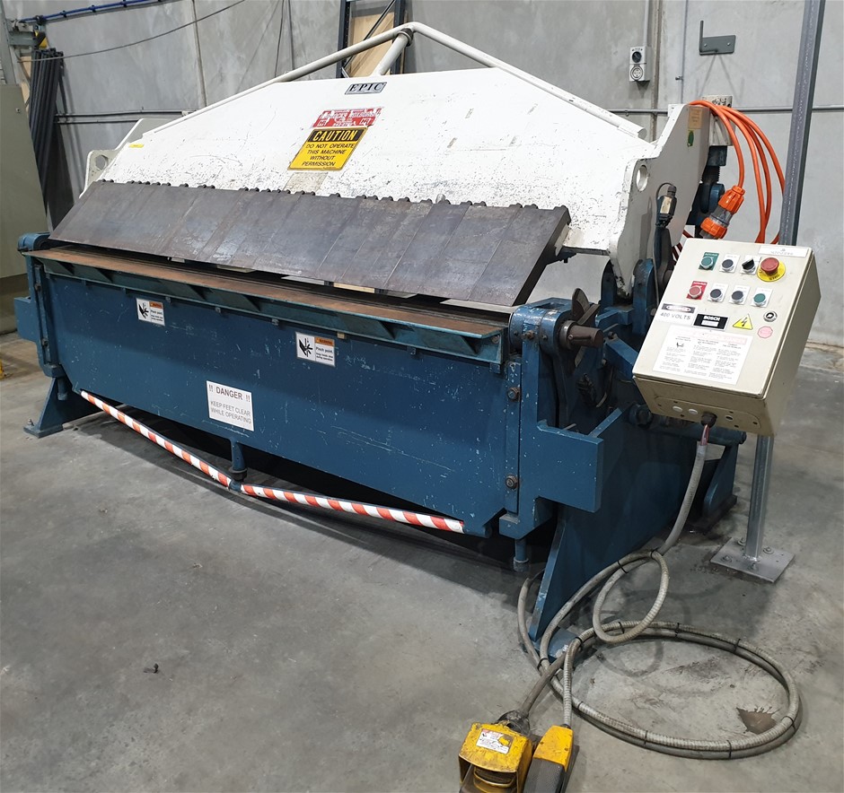 Epic GT Folding Machine