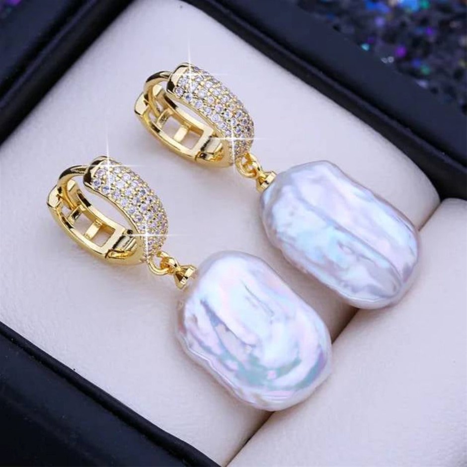 BIJ'OR - White Baroque Pearl Stud Drop Earrings RRP $69