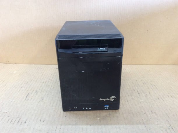 Seagate SRN04D Business Storage 4-Bay NAS