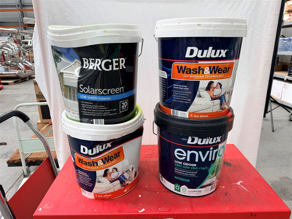 Assorted 15Lt Tins of Paint x 4