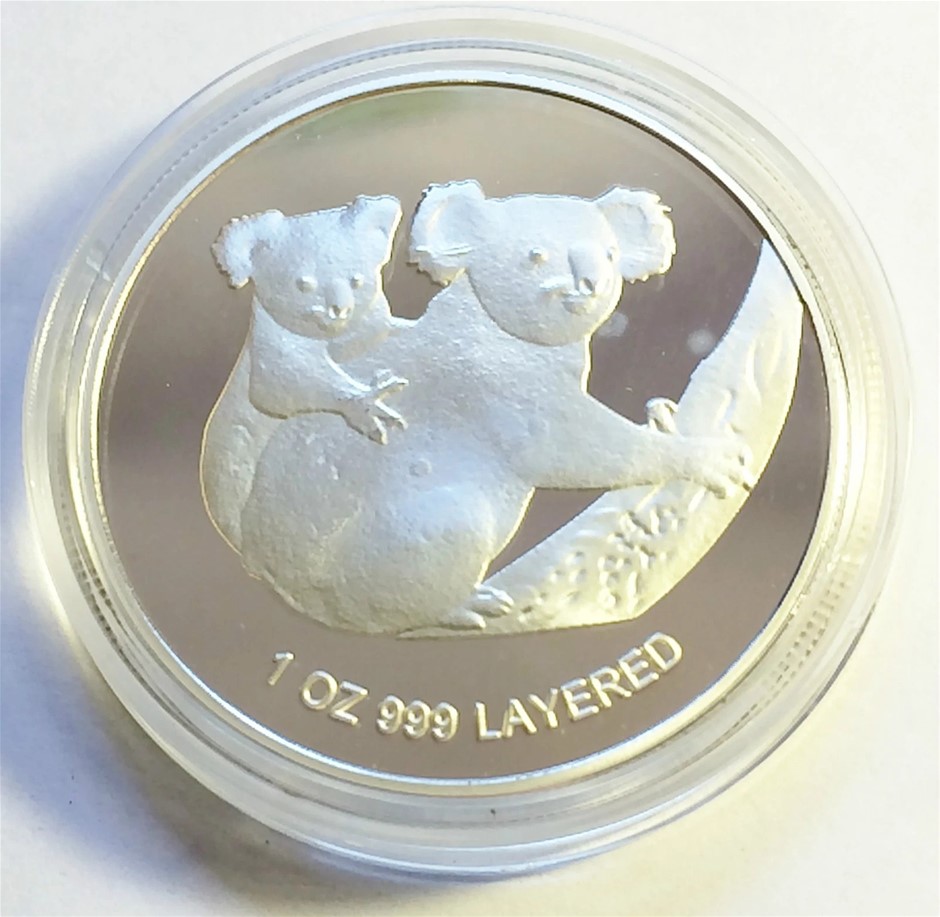 1 OZ 2011 Koala/Australia Coin  999 Fine Silver in Capsule