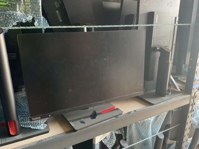 Approx 15 Assorted Computer Monitors