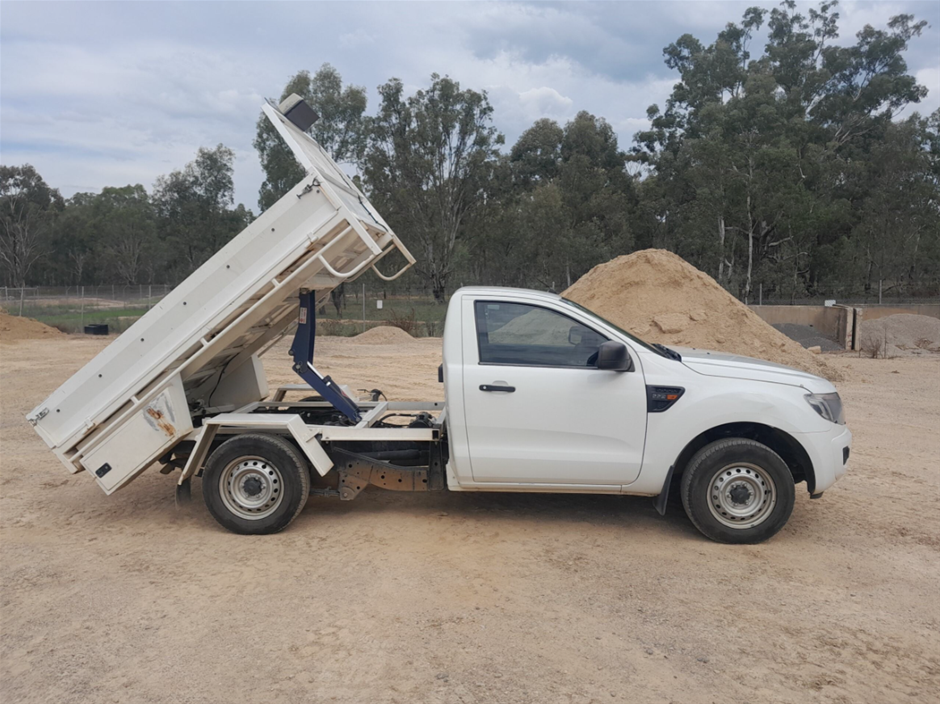 2015 Ford Ranger XL 4X2 PX Turbo Diesel Manual Cab Chassis (EX-GOV)