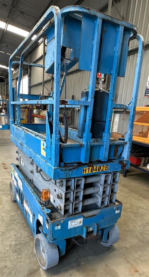 2016 Genie GS1932 Scissor Lift - 19ft (5.7m) - Electric - Burleigh Heads