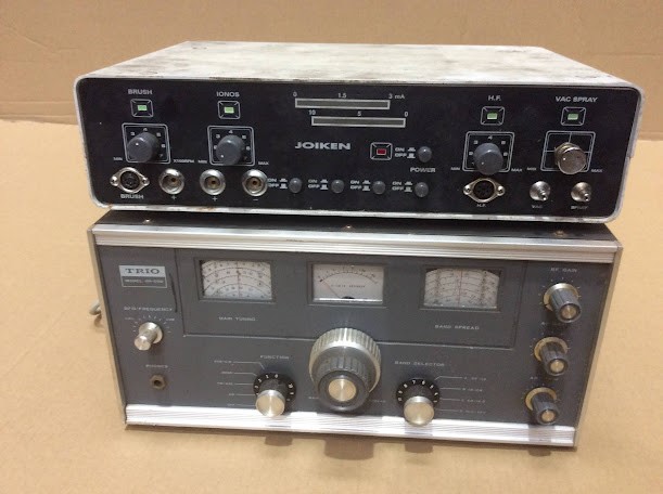 TRIO 9R-59D Receiver&JOIKEN Electronic Machine (Lot of 2)