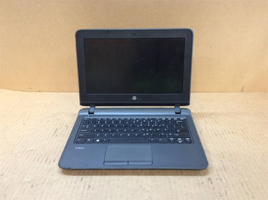 HP ProBook 11 G1 Laptop i3-5005U 4GBRAM 128GB Black