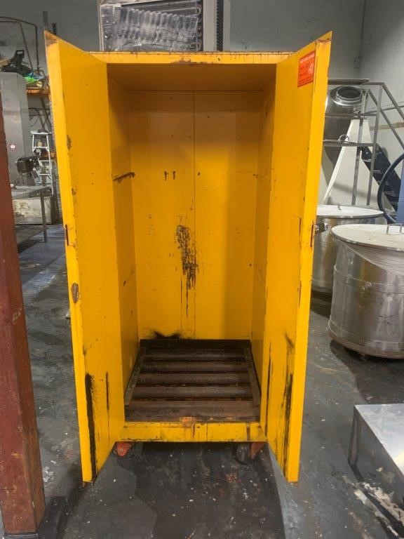 Dangerous Goods Cabinet - 205 L