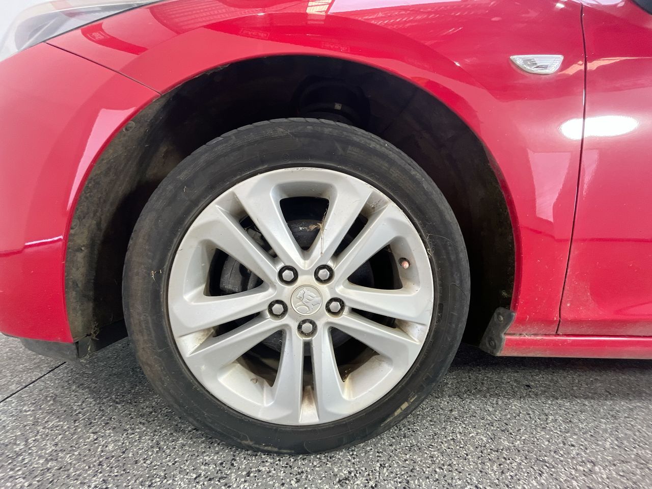 Vehicle photo