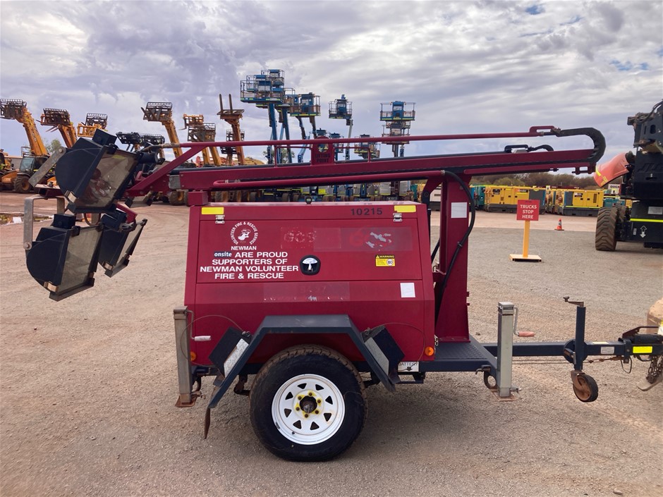 2009 Briteforce LS6K Lighting Tower - 6,000w - Newman