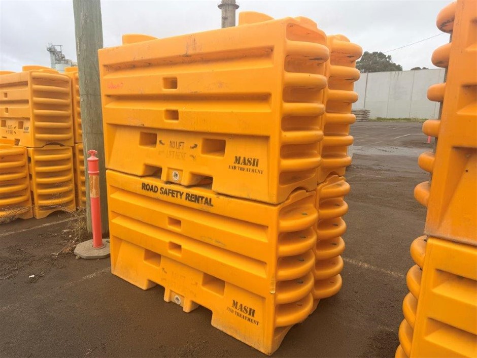 Crash Barrier - Incomplete