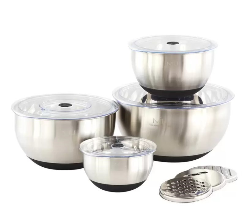 MIU Mixing Bowl With Graters 4-Piece Set. NB: 1 x lid cracked.