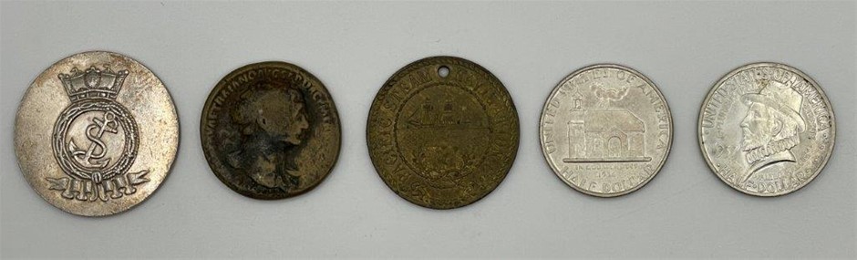 5 x Asstd tokens, USA half dollars, naval medallion