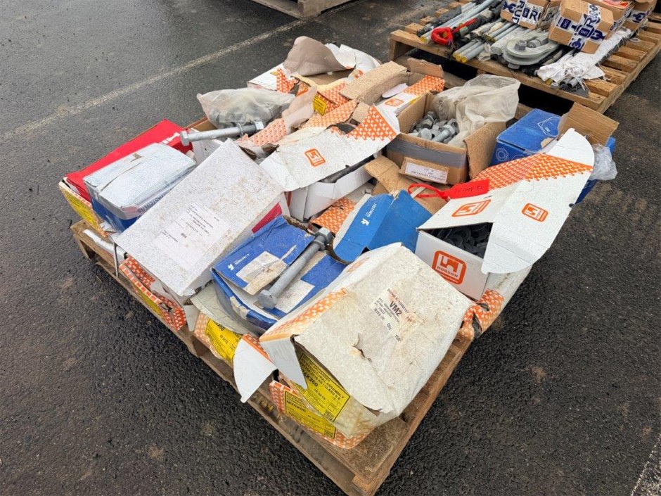 Pallet of Assorted Components