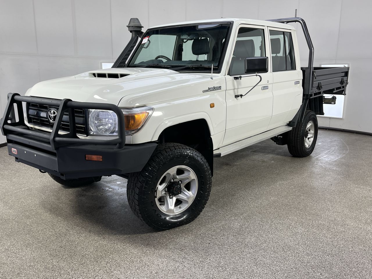 2020 Toyota Landcruiser Manual Utility