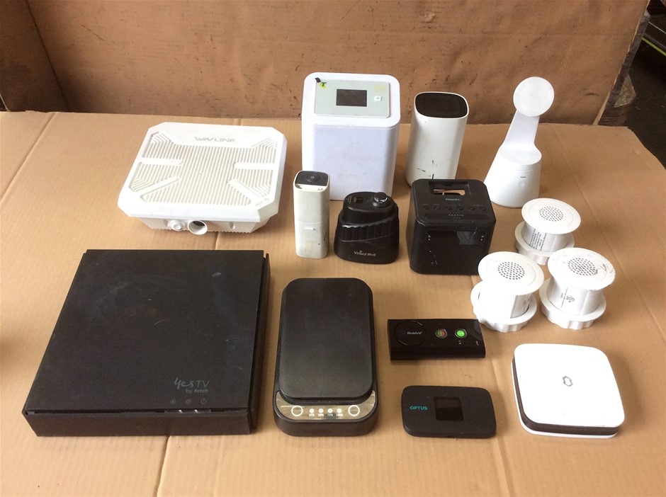 Mixed Brands Smart Home Devices And Networking Equipment (Lot of 15)