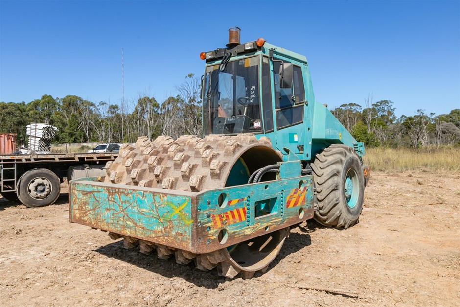 Pad Foot Roller, Truck, Manufacturing Machinery and More