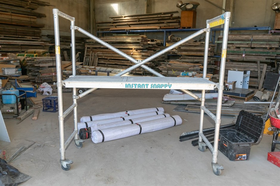 INSTANT SNAPPY Mobile Scaffolding