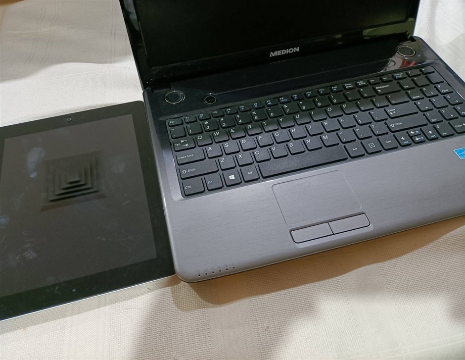 Laptop and I Pad . Seconds