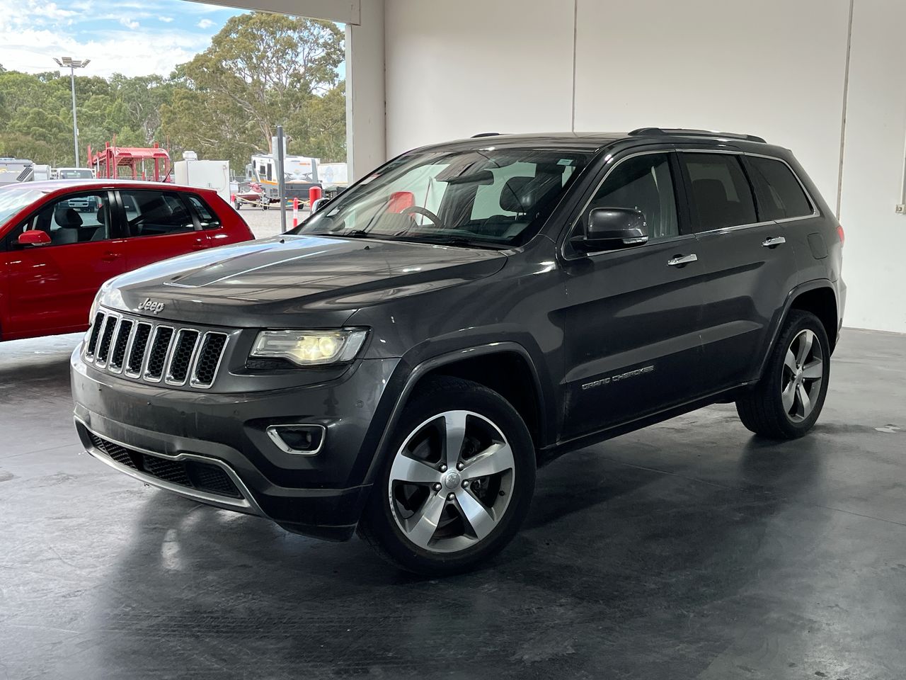 2013 Jeep Grand Cherokee WK AT - 8 Speed Wagon
