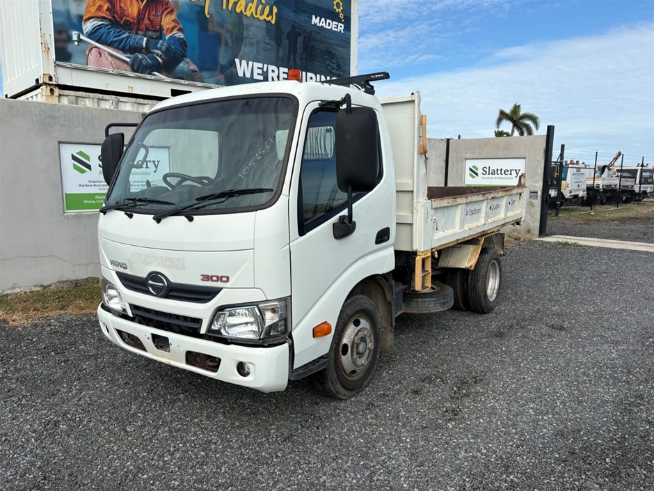 2018 Hino 300 Series Tipper 4 x 2 Tipper Truck