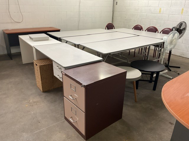 Folding Leg Tables And Office Furniture