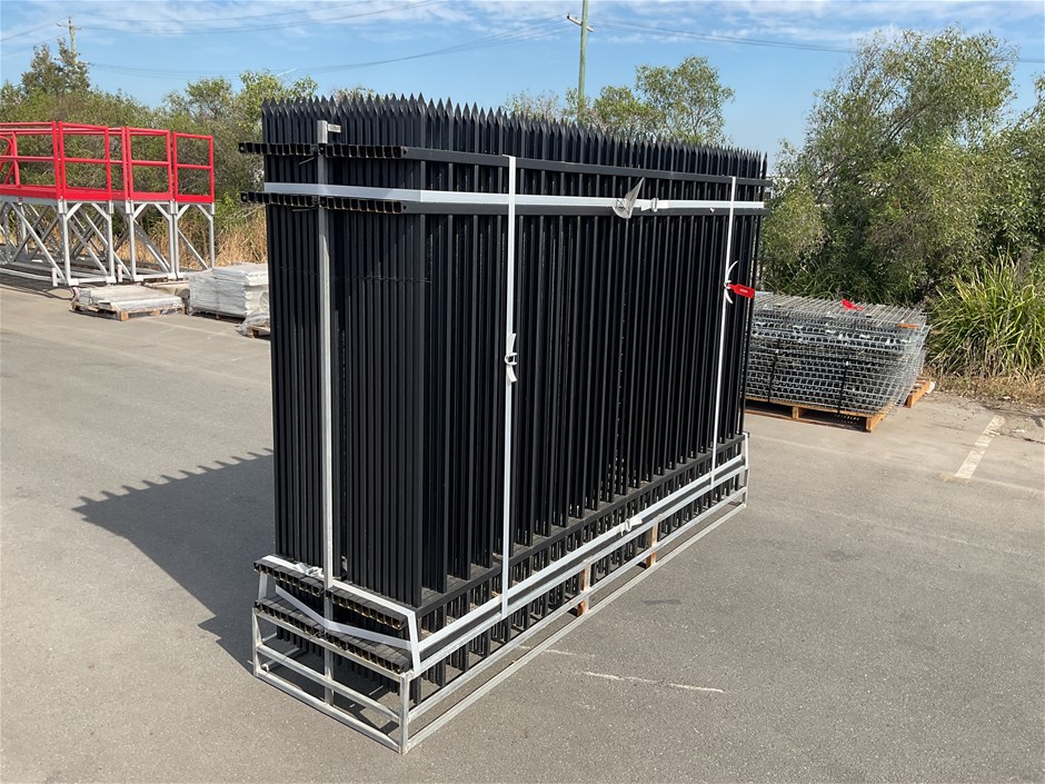 Qty of Fence Panels and Posts