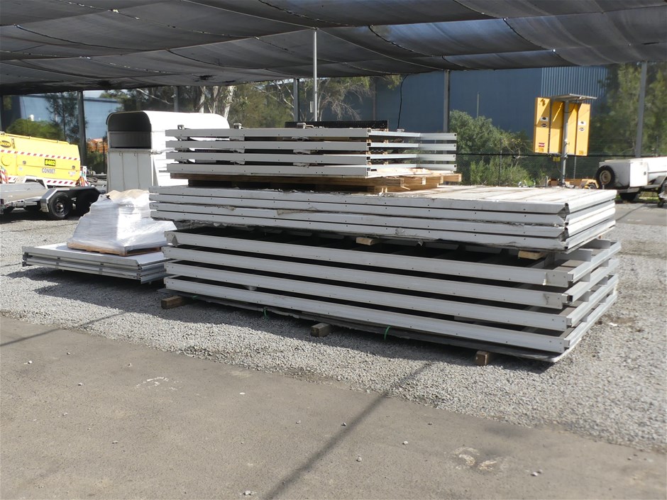 Lightweight Pantech Bodies x4