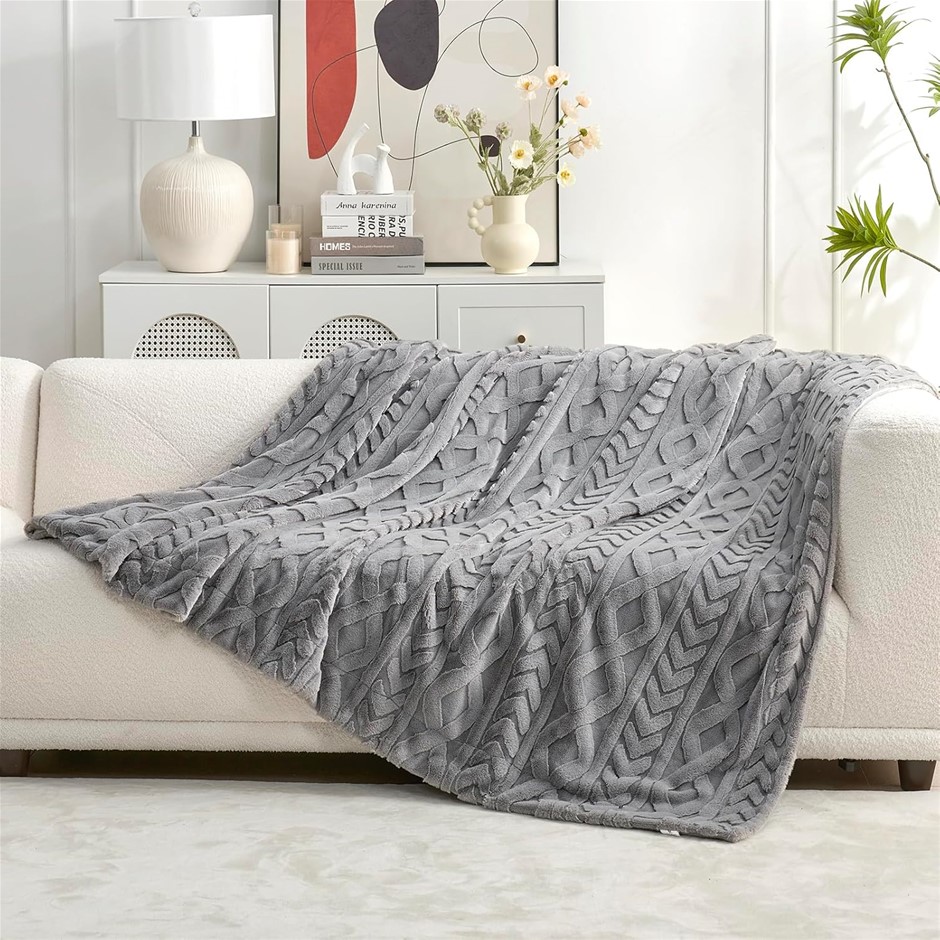 COZY BLISS Jacquard Fuzzy Plush Soft Thick Faux Fur Throw Blanket, 50"x60",