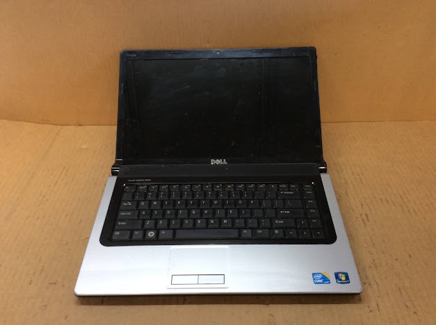 Dell studio 1557 Laptop i7 q720 4GBRAM/500GB Black