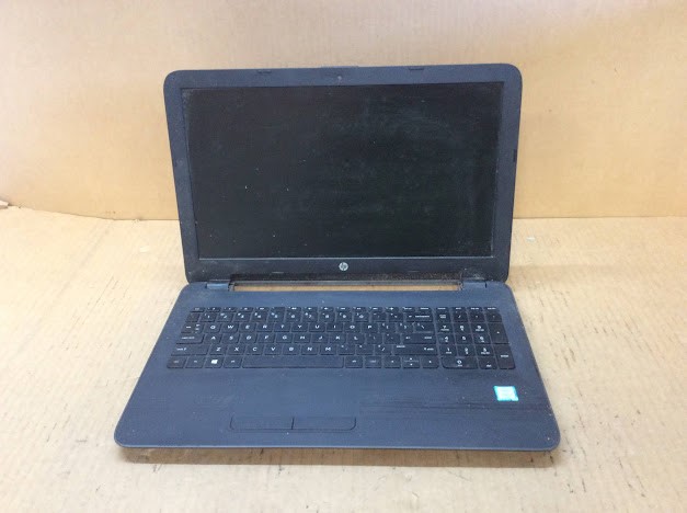 HP 250 G5 NOTEBOOK Laptop I5-6200U 4GBRAM/500GB Black