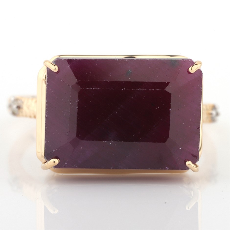 14k Yellow Gold Natural unheated,untreated Ruby & Diamond ring